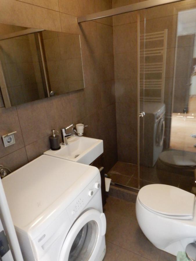 A-10 Modern & Luminous - 2Bd Athens' Party District Apartment Екстериор снимка